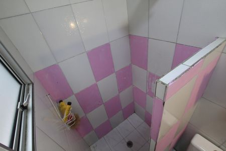 Casa à venda com 180m², 4 quartos e 2 vagasBanheiro da Suíte 2