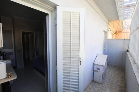 Casa à venda com 180m², 4 quartos e 2 vagasSacada Quartos 1 e 2