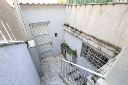 Casa à venda com 180m², 4 quartos e 2 vagasEntrada