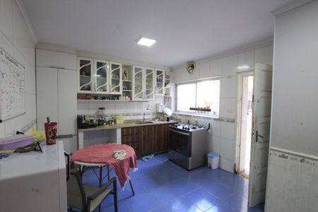 Casa à venda com 180m², 4 quartos e 2 vagasCozinha
