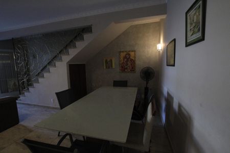 Casa à venda com 180m², 4 quartos e 2 vagasSala de Jantar