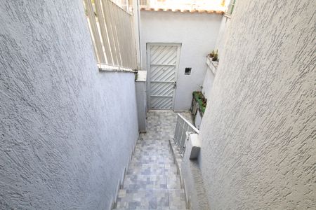 Casa à venda com 180m², 4 quartos e 2 vagasescadas