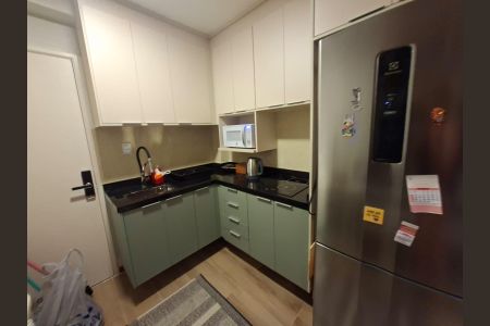 Cozinha de apartamento para alugar com 1 quarto, 37m² em Vila Mariana, São Paulo