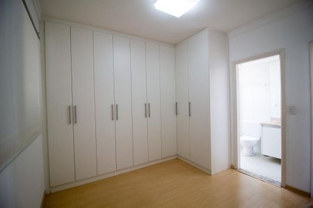 Apartamento para alugar com 118m², 2 quartos e 2 vagasSuíte 2
