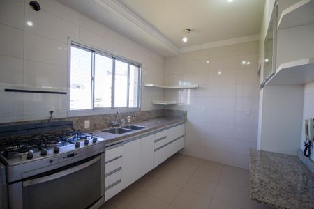 Apartamento para alugar com 118m², 2 quartos e 2 vagasCozinha