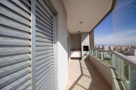 Apartamento para alugar com 118m², 2 quartos e 2 vagasVaranda da Sala