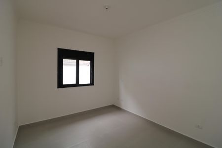 Casa à venda com 80m², 2 quartos e 2 vagasSuíte