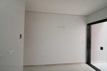 Casa à venda com 80m², 2 quartos e 2 vagasCozinha