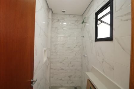 Casa à venda com 80m², 2 quartos e 2 vagasBanheiro da Suíte