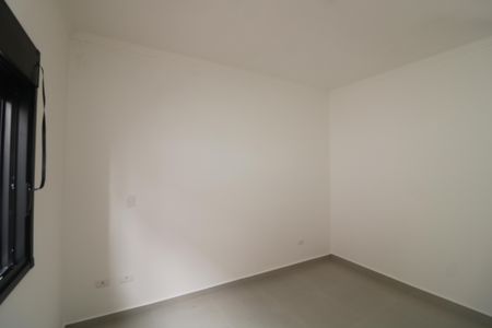 Casa à venda com 80m², 2 quartos e 2 vagasSuíte