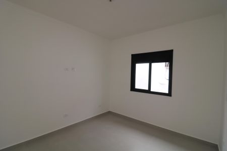 Casa à venda com 80m², 2 quartos e 2 vagasSuíte