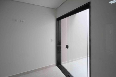 Casa à venda com 80m², 2 quartos e 2 vagasCozinha