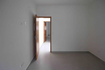 Casa à venda com 80m², 2 quartos e 2 vagasSuite