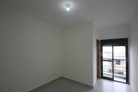 Casa à venda com 80m², 2 quartos e 2 vagasSuite