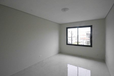 Casa à venda com 80m², 2 quartos e 2 vagasSala