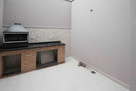Casa à venda com 80m², 2 quartos e 2 vagasQuintal e Área de Serviço