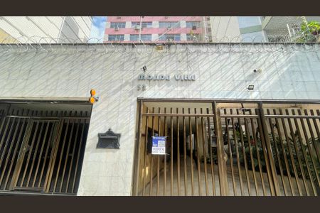 Apartamento para alugar com 116m², 3 quartos e 2 vagasPlaquinha