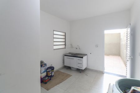 Casa à venda com 103m², 2 quartos e 2 vagas Casa à venda com 103m², 2 quartos e 2 vagasCozinha