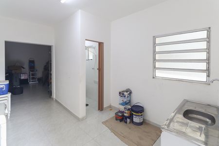 Casa à venda com 103m², 2 quartos e 2 vagas Casa à venda com 103m², 2 quartos e 2 vagasCozinha