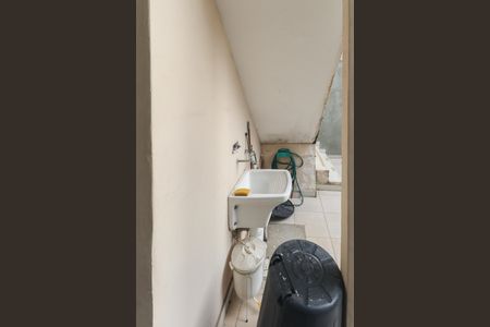 Casa à venda com 103m², 2 quartos e 2 vagas Casa à venda com 103m², 2 quartos e 2 vagasÁrea de Serviço