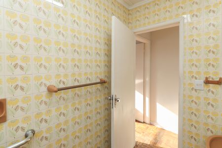 Casa à venda com 103m², 2 quartos e 2 vagas Casa à venda com 103m², 2 quartos e 2 vagasBanheiro 1