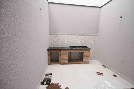 Apartamento à venda com 80m², 2 quartos e 2 vagasQuintal