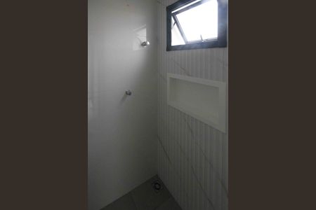 Apartamento à venda com 80m², 2 quartos e 2 vagasBanheiro da Suíte 2