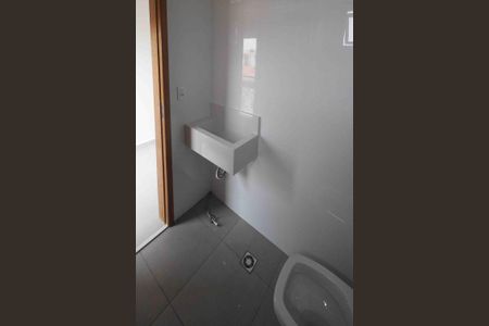 Apartamento à venda com 80m², 2 quartos e 2 vagasBanheiro da Suíte 2