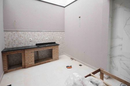 Apartamento à venda com 80m², 2 quartos e 2 vagasQuintal