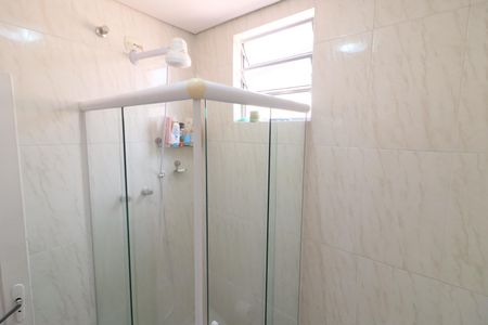 Casa à venda com 126m², 2 quartos e 1 vagaBanheiro