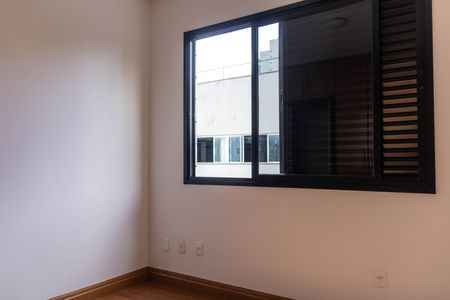 Apartamento para alugar com 176m², 4 quartos e 3 vagas Apartamento para alugar com 176m², 4 quartos e 3 vagasSuíte 2