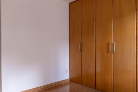 Apartamento para alugar com 176m², 4 quartos e 3 vagas Apartamento para alugar com 176m², 4 quartos e 3 vagasQuarto 1