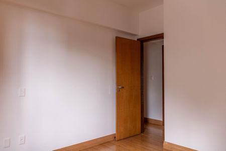 Apartamento para alugar com 176m², 4 quartos e 3 vagas Apartamento para alugar com 176m², 4 quartos e 3 vagasQuarto 1