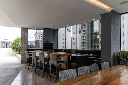 Apartamento para alugar com 176m², 4 quartos e 3 vagas Apartamento para alugar com 176m², 4 quartos e 3 vagasEspaço Gourmet