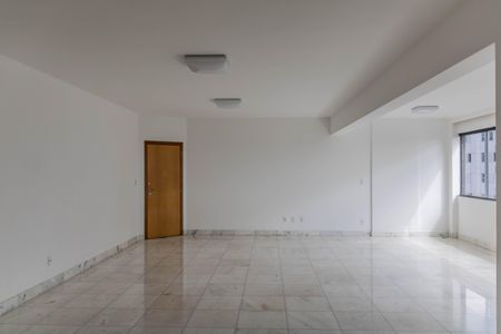 Sala de apartamento para alugar com 4 quartos, 176m² em Belvedere, Belo Horizonte