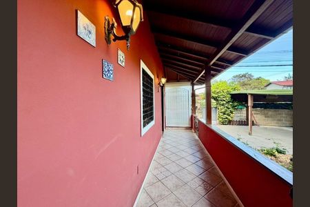 Casa para alugar com 506m², 4 quartos e 5 vagas Casa para alugar com 506m², 4 quartos e 5 vagasÁrea externa