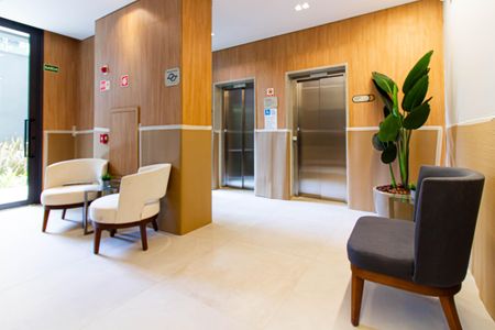 Studio à venda com 32m², 1 quarto e sem vagaHall social