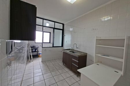 Apartamento para alugar com 82m², 2 quartos e 1 vagaCozinha 