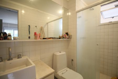 Banheiro da Suíte de apartamento à venda com 3 quartos, 127m² em Vila Andrade, São Paulo