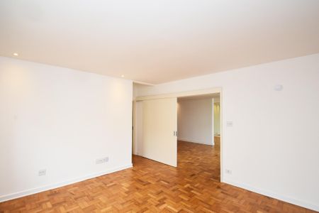 Apartamento à venda com 189m², 3 quartos e 1 vaga Apartamento à venda com 189m², 3 quartos e 1 vagaSala 3 ou quarto