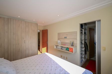 Apartamento à venda com 145m², 3 quartos e 2 vagasSuíte 3