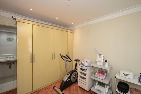 Apartamento à venda com 145m², 3 quartos e 2 vagasSuíte 1