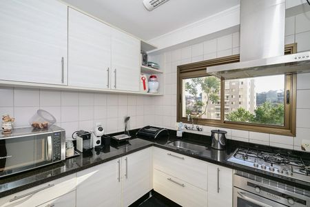 Apartamento à venda com 145m², 3 quartos e 2 vagasCozinha