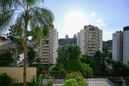 Apartamento à venda com 145m², 3 quartos e 2 vagasVista da Suíte 3