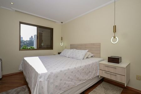 Apartamento à venda com 145m², 3 quartos e 2 vagasSuíte 3