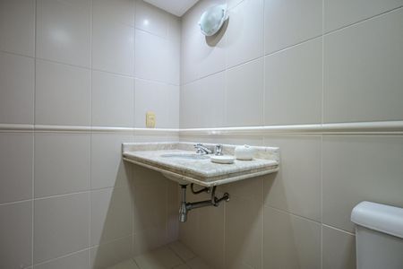 Apartamento à venda com 145m², 3 quartos e 2 vagasBanheiro Suíte 1