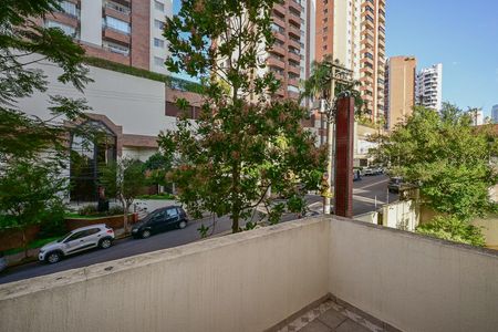 Apartamento à venda com 145m², 3 quartos e 2 vagasVaranda