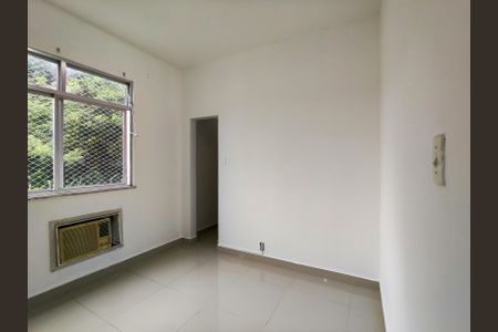Suíte de apartamento para alugar com 2 quartos, 60m² em Grajaú, Rio de Janeiro