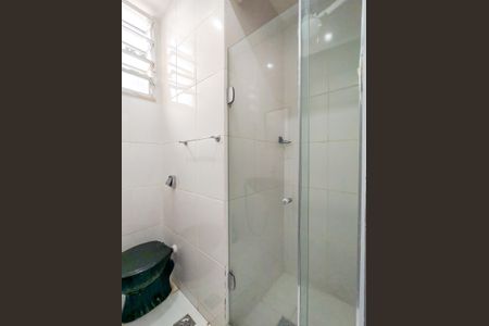 Apartamento para alugar com 60m², 2 quartos e 1 vaga Apartamento para alugar com 60m², 2 quartos e 1 vagaBanheiro Corredor