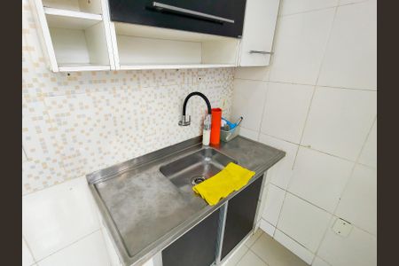 Apartamento para alugar com 60m², 2 quartos e 1 vaga Apartamento para alugar com 60m², 2 quartos e 1 vagaCozinha e Área de Serviço